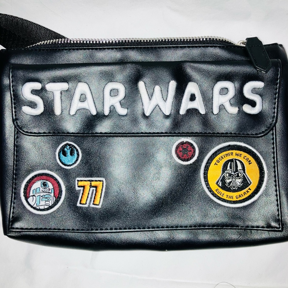 Disney Parks Star Wars Darth Vader Galaxys Edge Crossbody Bag Fanny Pack Patches - Picture 3 of 8